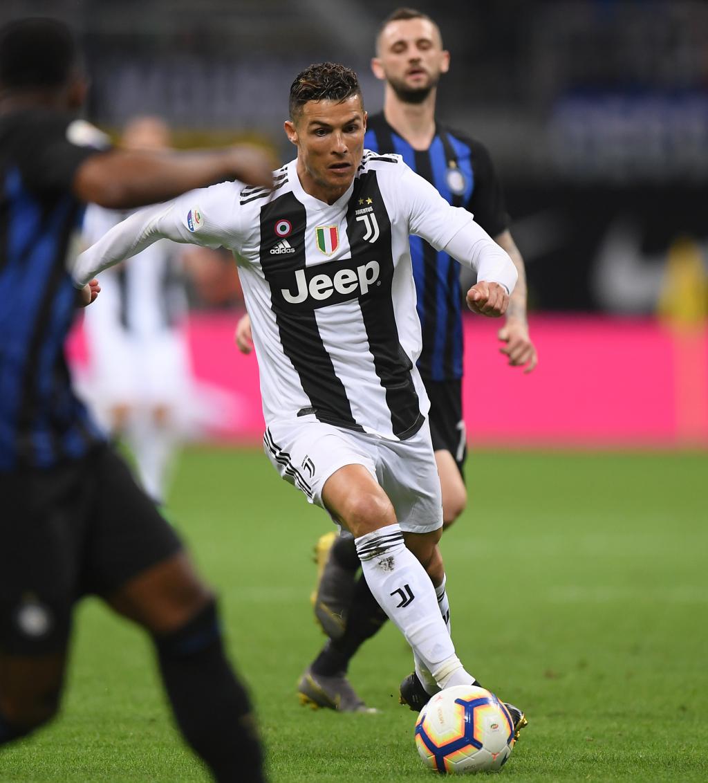 太犀利！看当年和中国男篮对阵时的闪电侠韦德