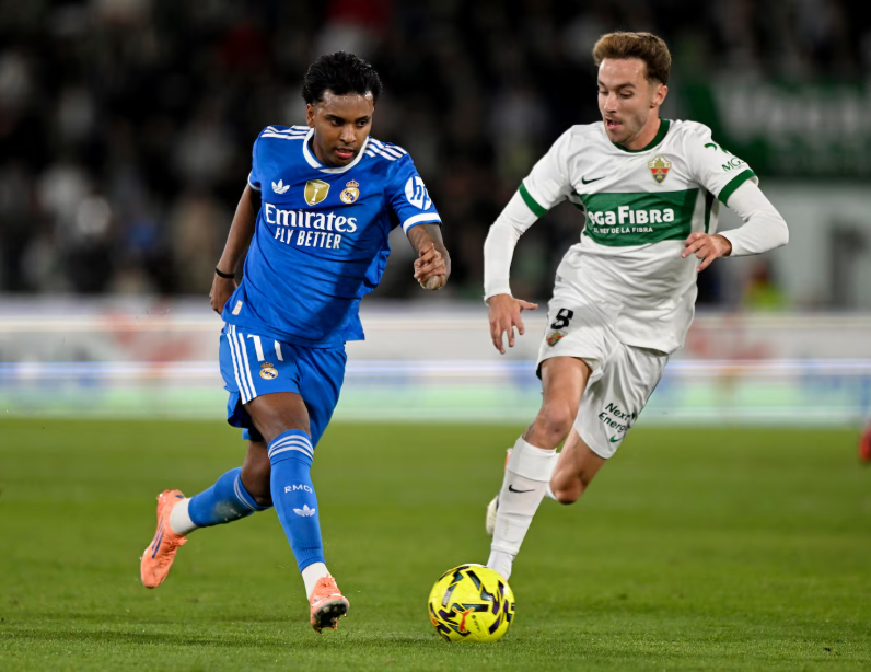 世联赛疯狂夜：巴西逆转日本，意大利横扫，冠军归属难料