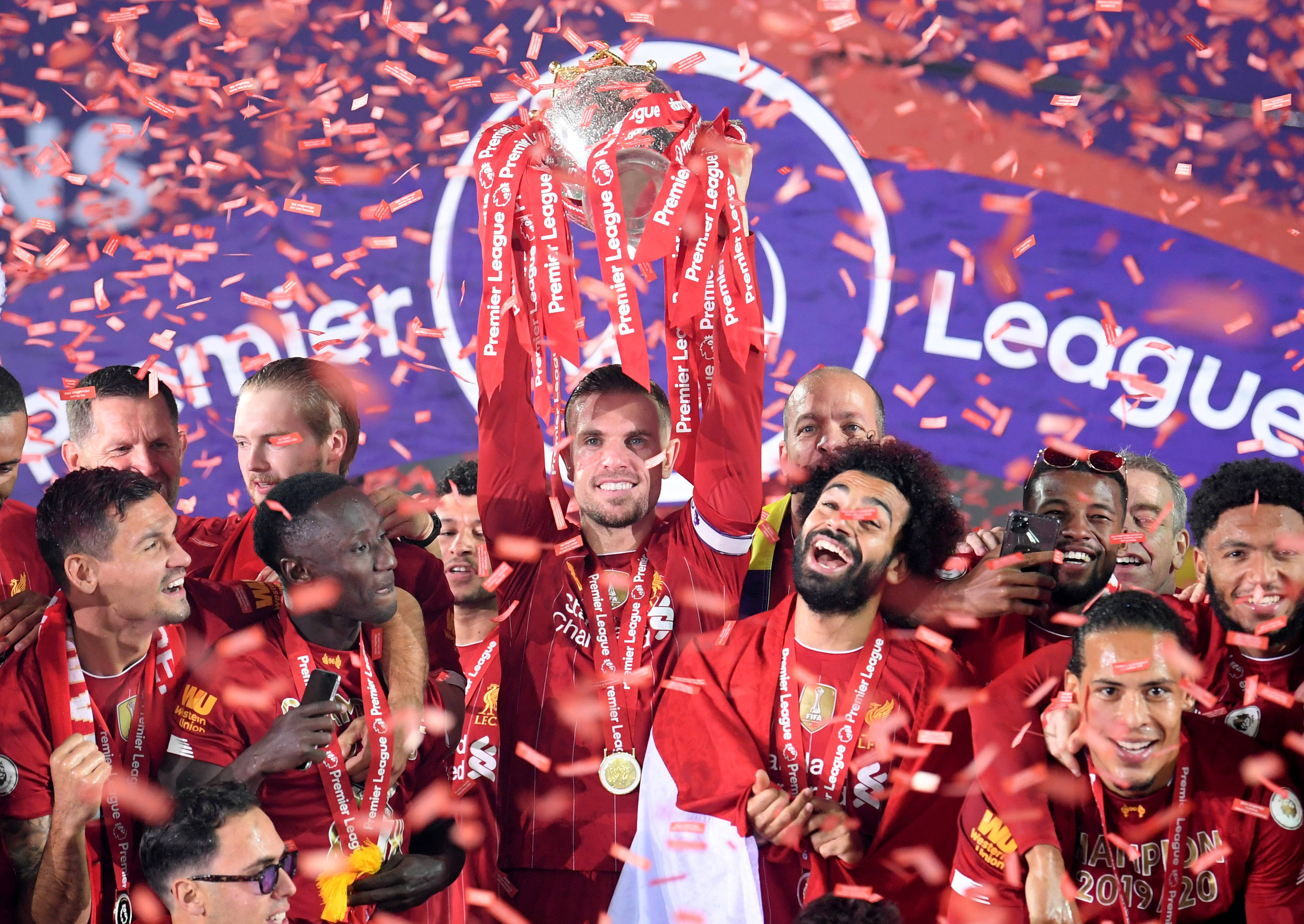 ATP年终总决赛男单：辛纳夺冠