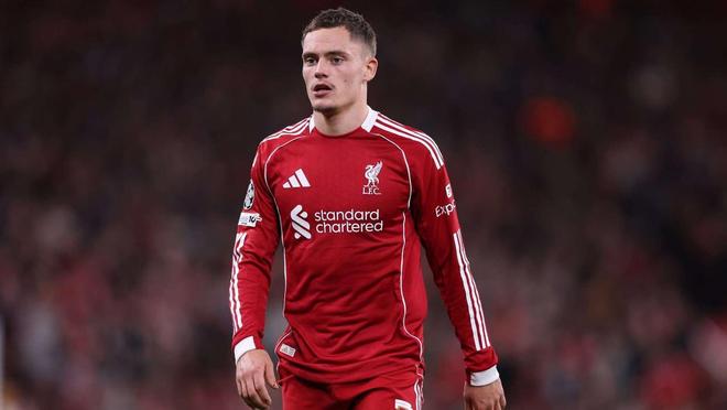 准三双！普里查德全场24投13中得到33分8篮板10助攻（普里查德24投13中轰下33分8篮板10助攻，险些三双）