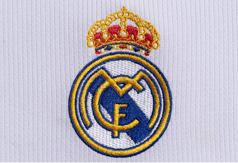 泽林斯基：我们感到愤怒，在场上看那绝不是一次犯规