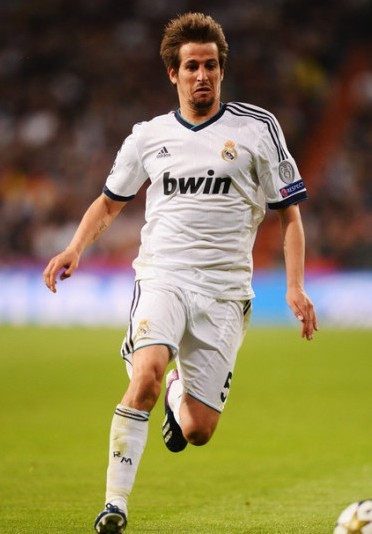 半场战报：拉齐奥1-0莱切，贡多齐建功