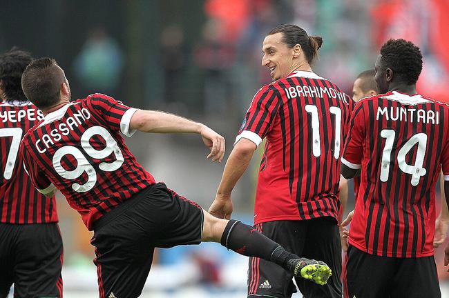 正负值+20冠绝全场！徐杰13中6&三分3中2 拿下17分6篮板6助攻（徐杰正负值+20领跑全场：13投6中、三分2中，斩获17分6篮板6助攻）